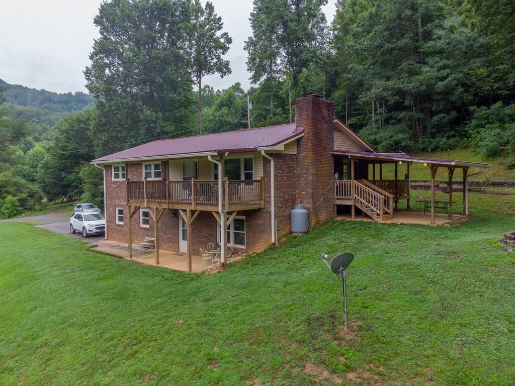 352 Joe Branch Rd - Photo 1