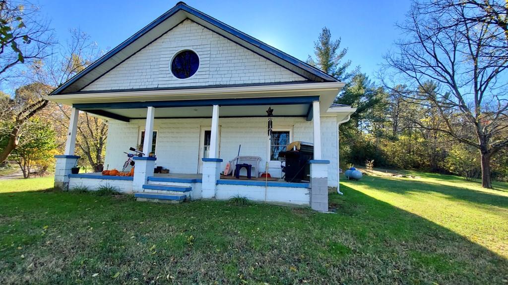 222 Northwood Drive - Photo 1
