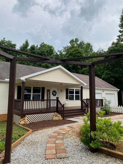 16 Cortney Marie Dr. - Photo 1