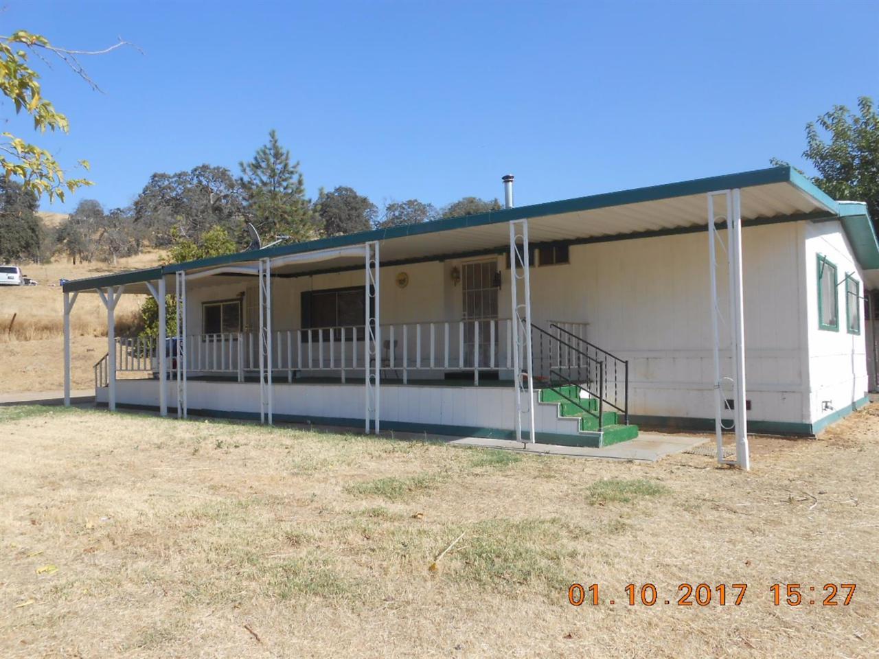 1015 Silver Lane - Photo 1