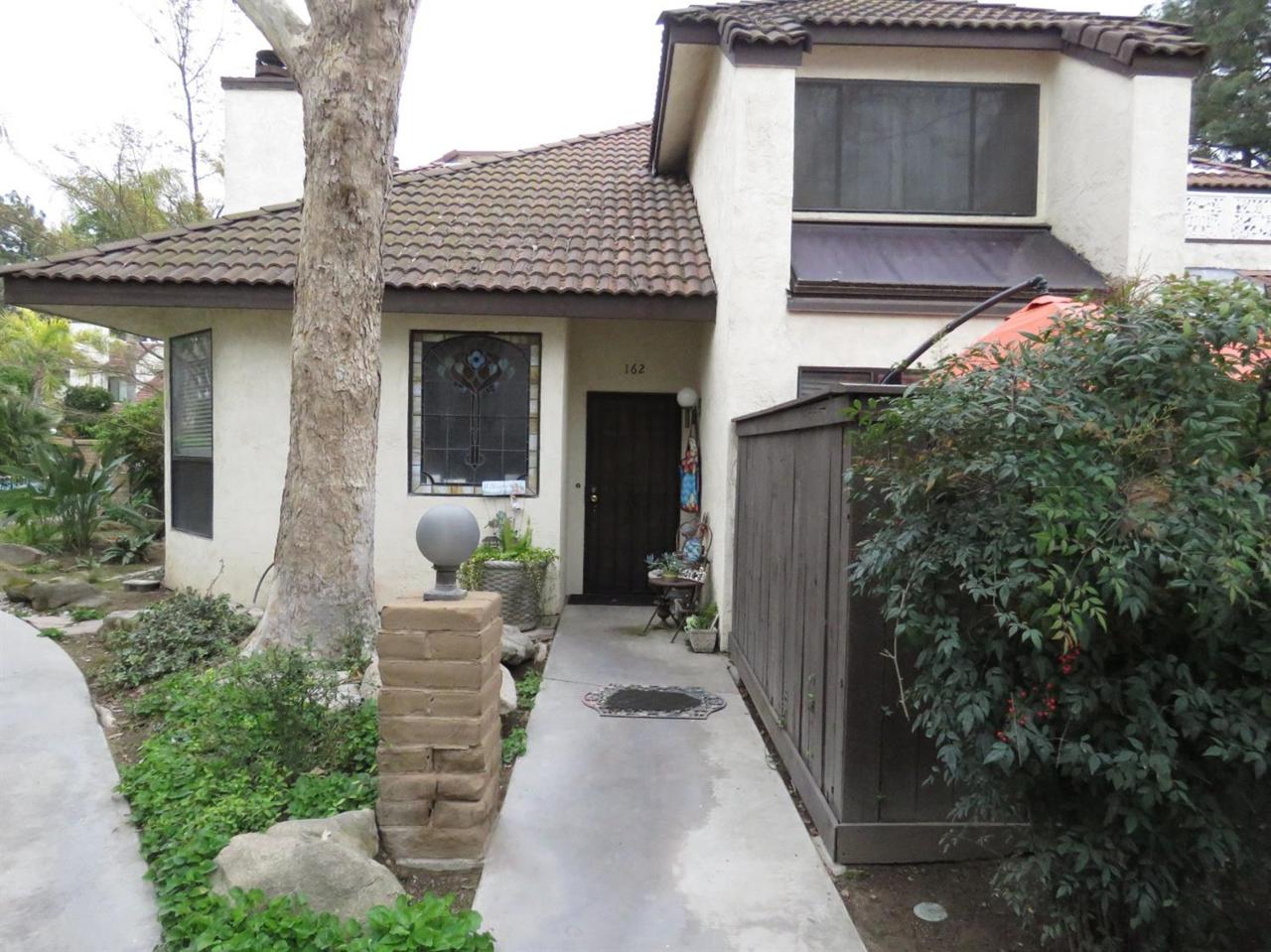 2890 Huntington Boulevard - Photo 1