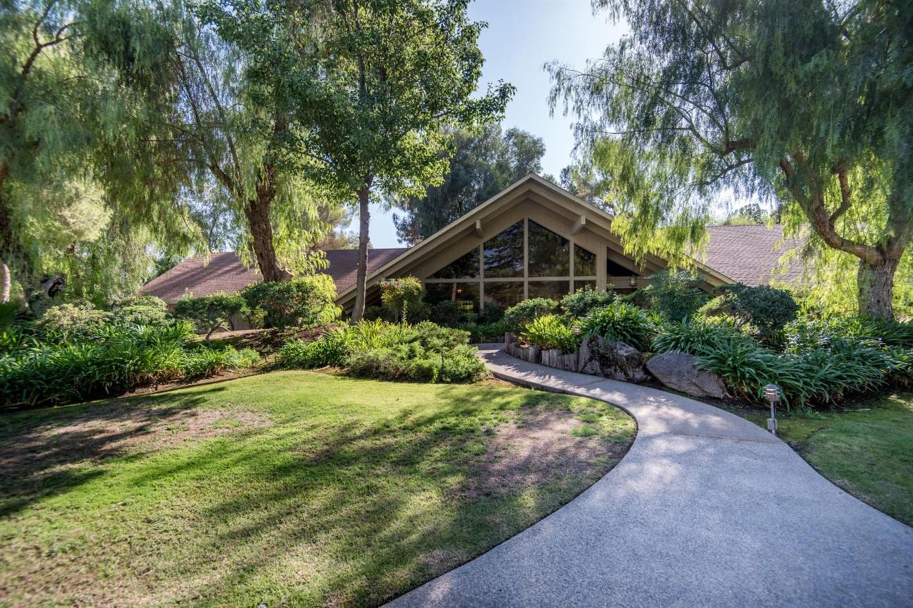 2271 Loma Linda Avenue - Photo 1