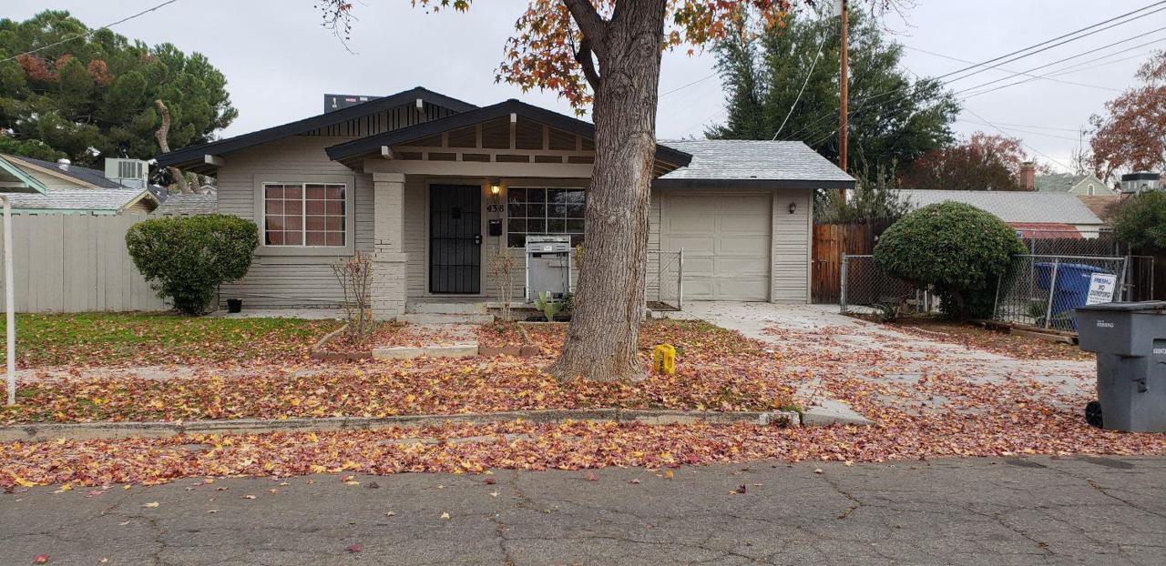 438 Weldon Avenue - Photo 1