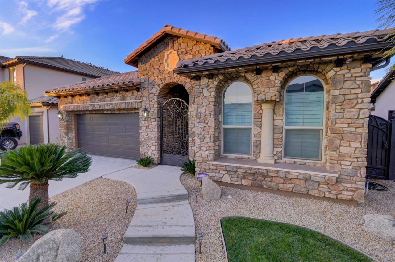 7290 Robinwood Lane - Photo 1