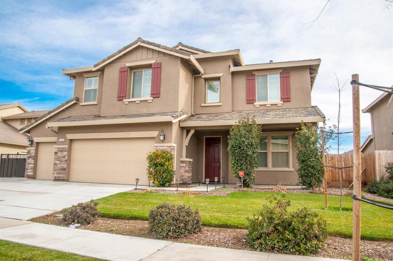 556 Hampton Street - Photo 1