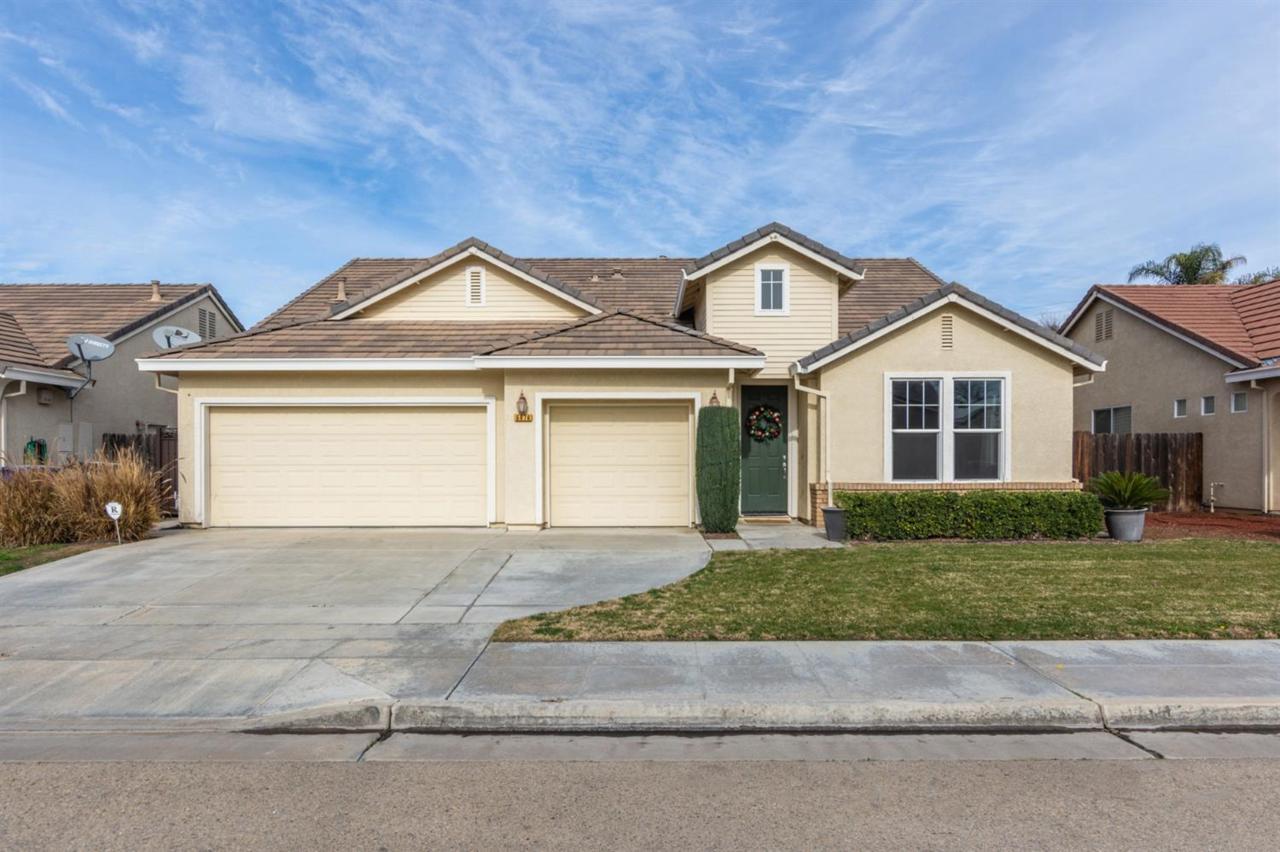 6876 Raco Avenue - Photo 1