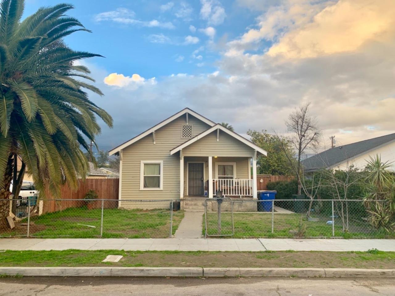 2219 White Avenue - Photo 1