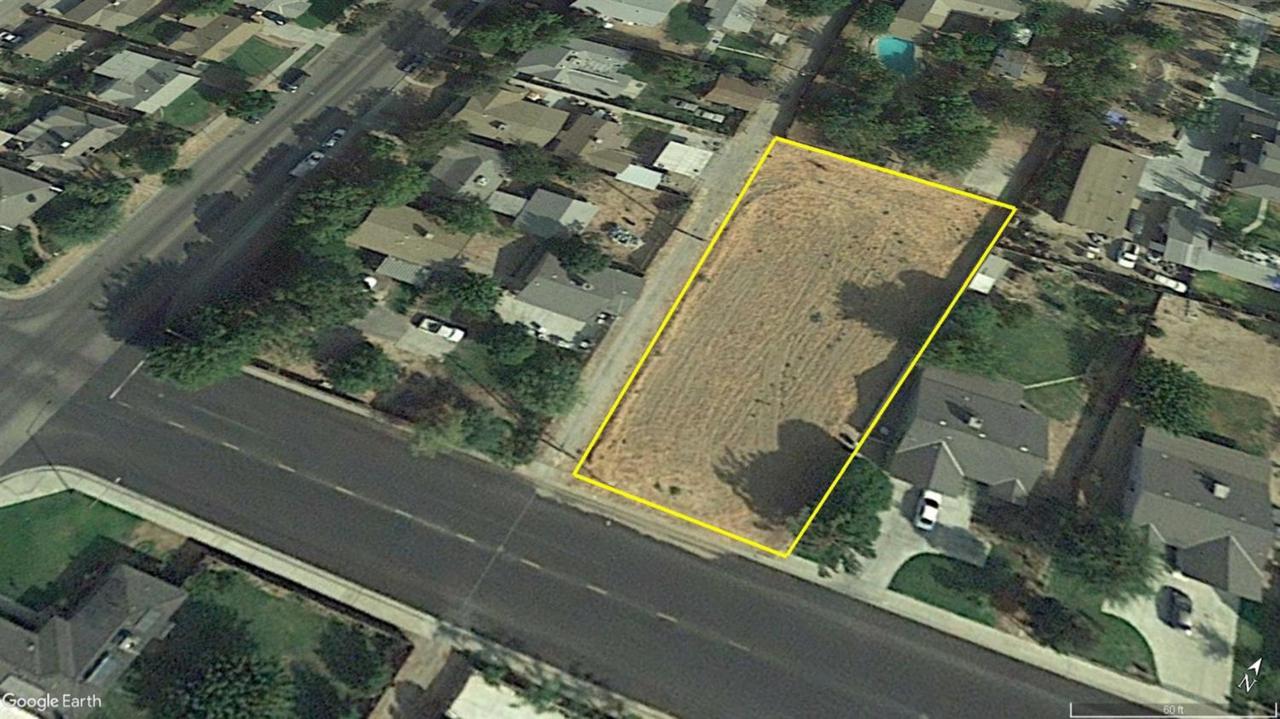712 9th Street - Photo 1