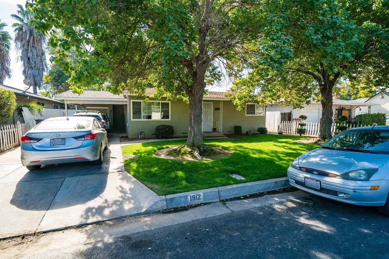 1912 Jennings Street - Photo 1
