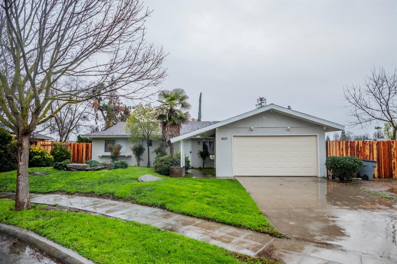 6043 Knoll Avenue - Photo 1