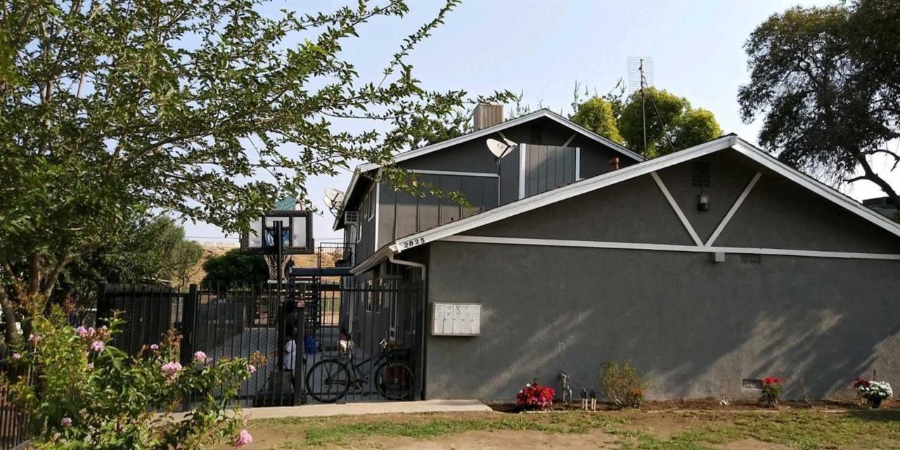 2025 White Avenue - Photo 1
