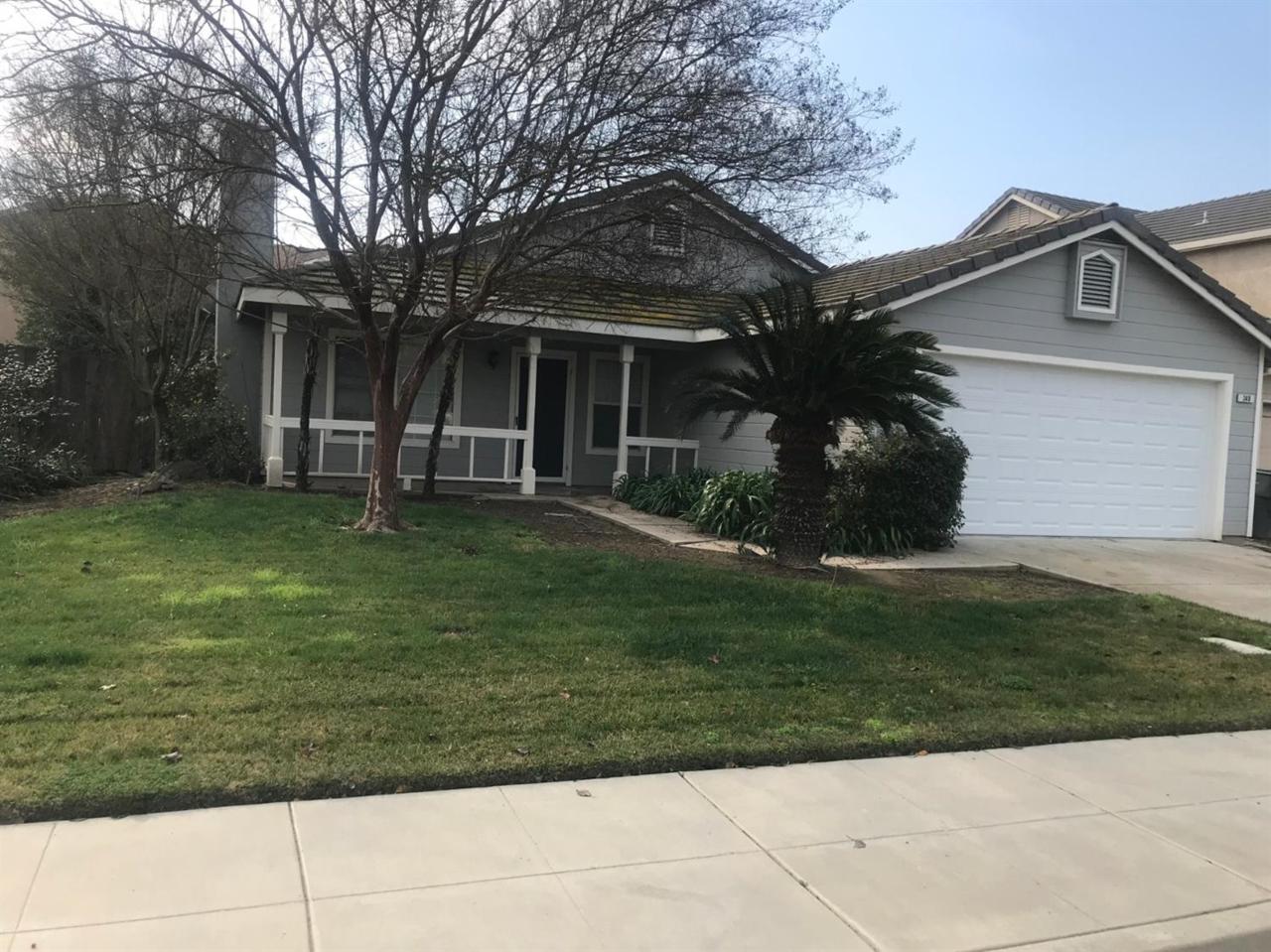 340 Elm Avenue - Photo 1