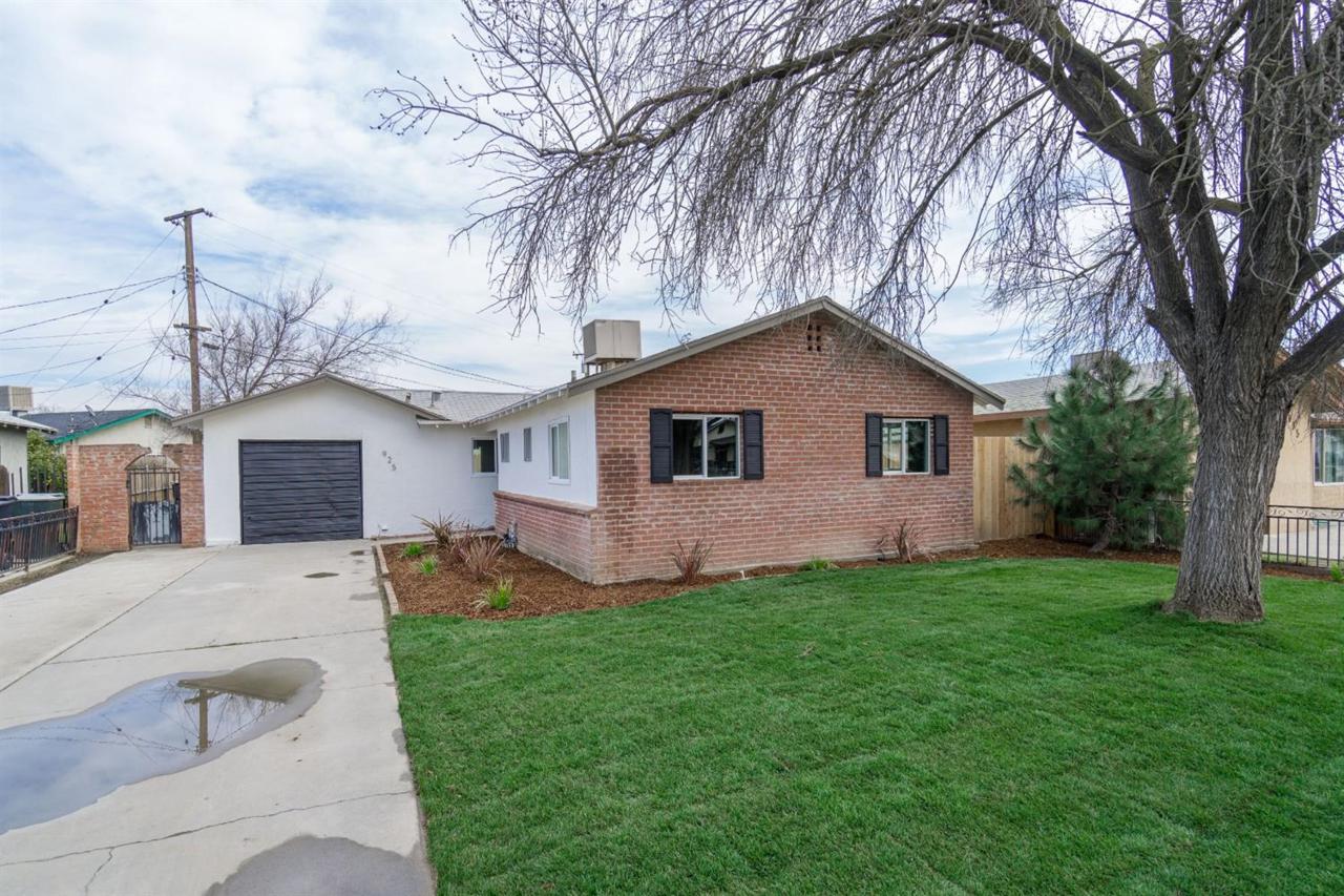 925 Ogden Street - Photo 1