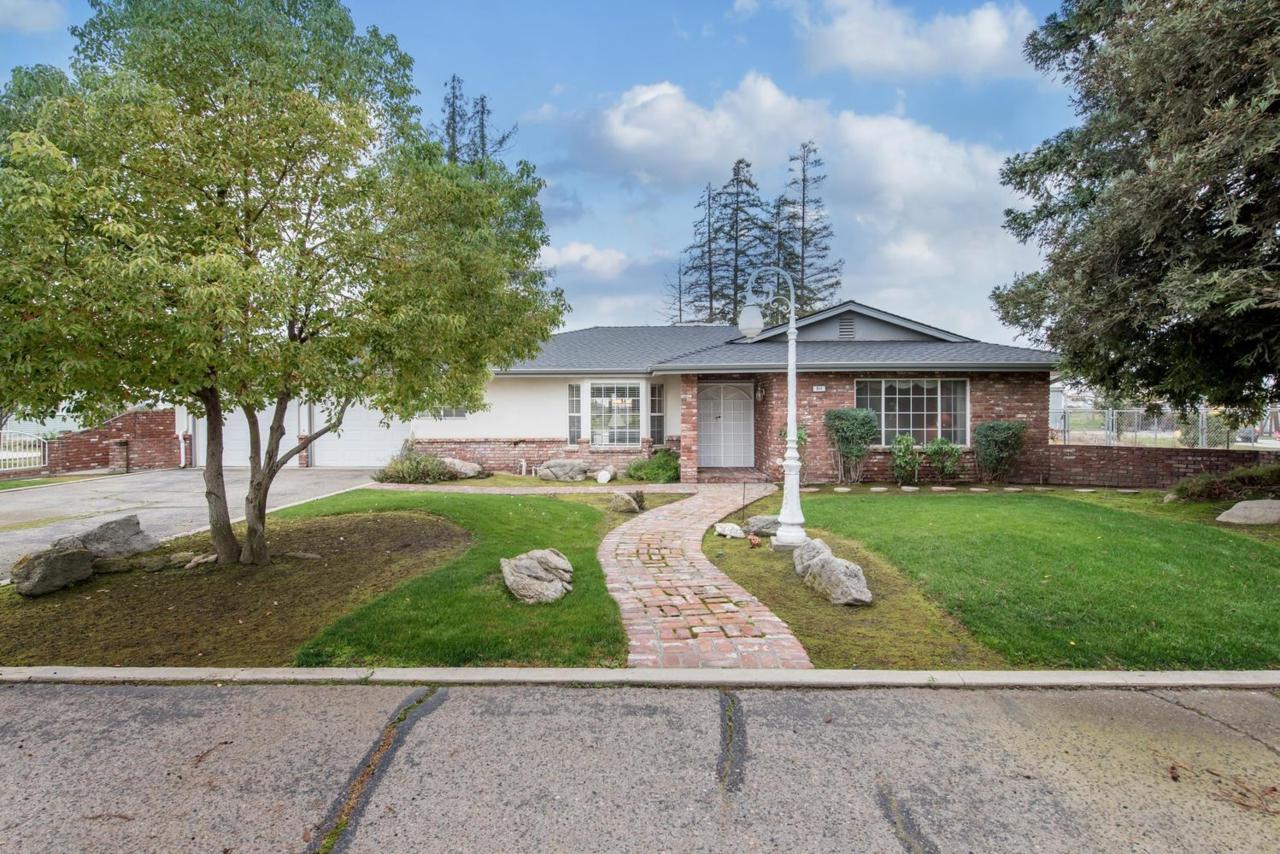 311 Fowler Avenue - Photo 1