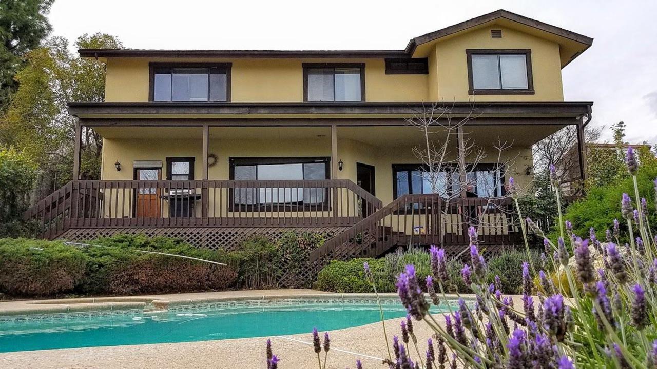 1295 Scenic Drive - Photo 1