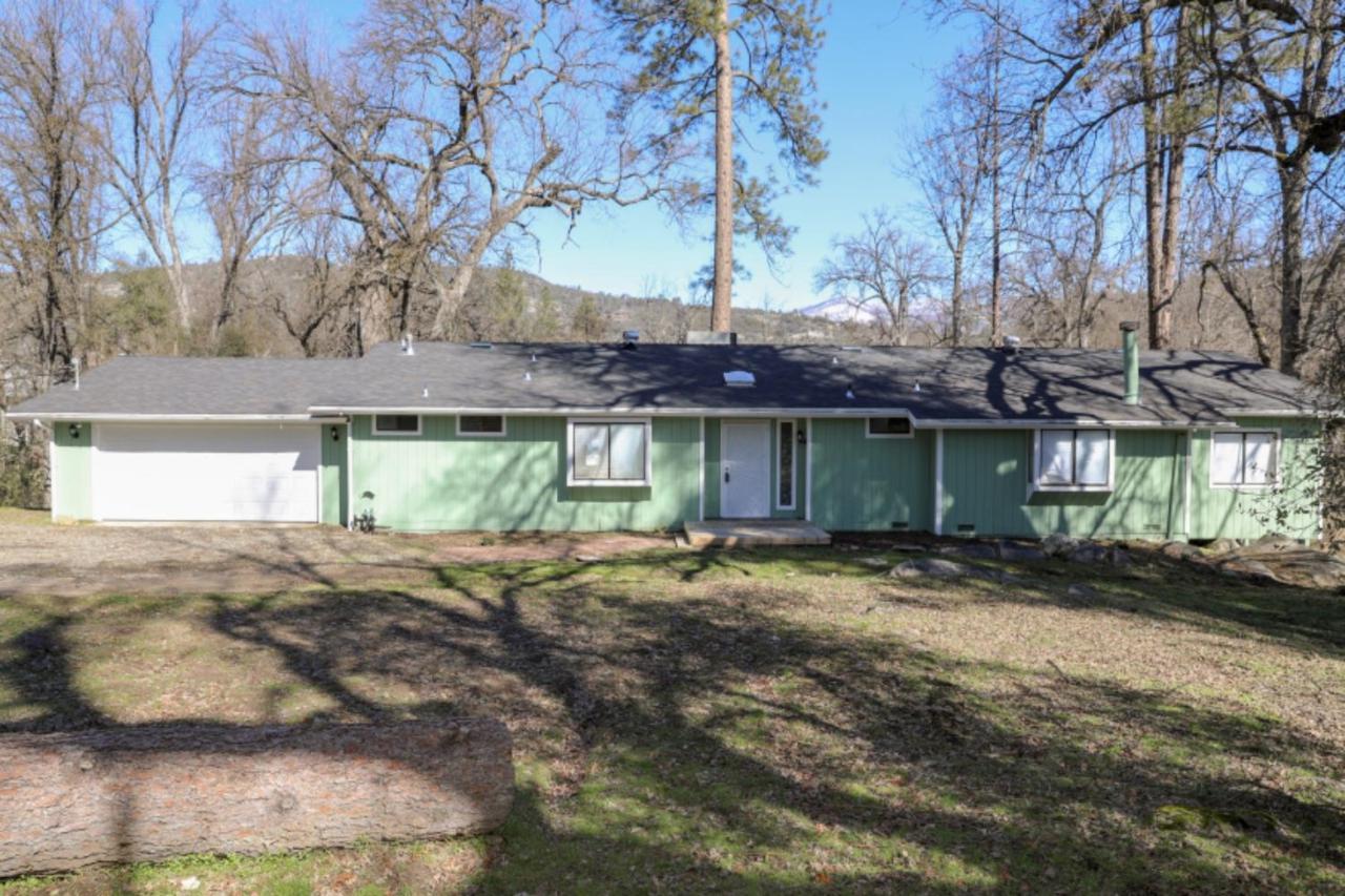 41301 Highway 41 - Photo 1