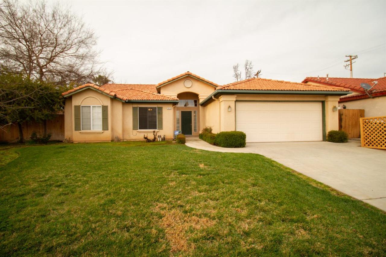 2620 Spencer Avenue - Photo 1