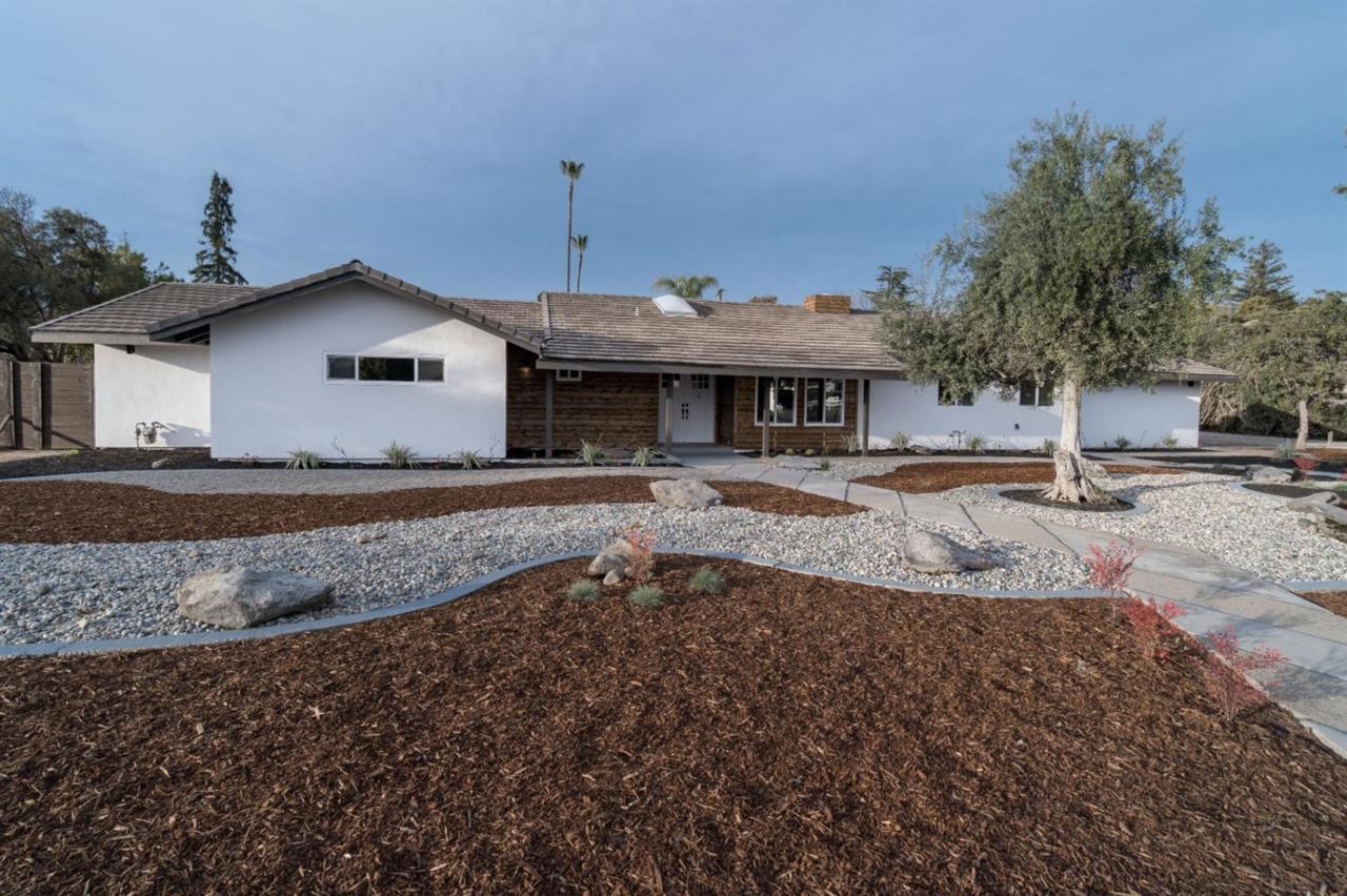 1490 Barstow Avenue - Photo 1