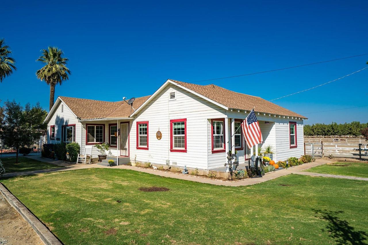 11460 16TH Avenue - Photo 1
