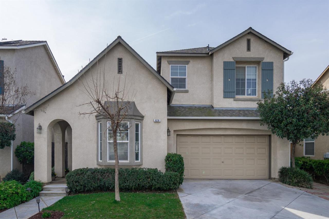 628 Madrid Lane - Photo 1