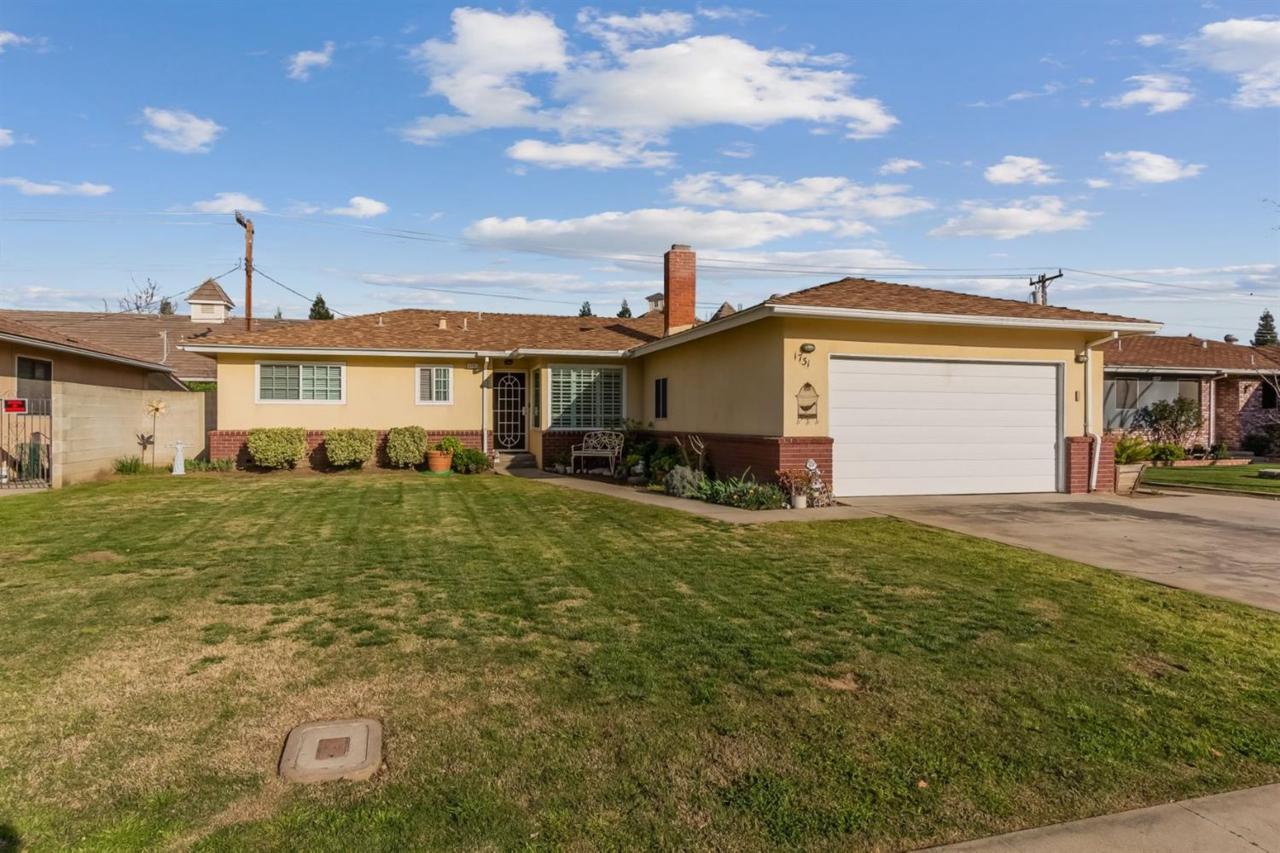 1731 Harvard Avenue - Photo 1