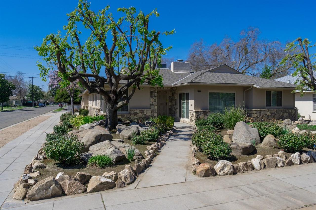 2605 Harrison Avenue - Photo 1