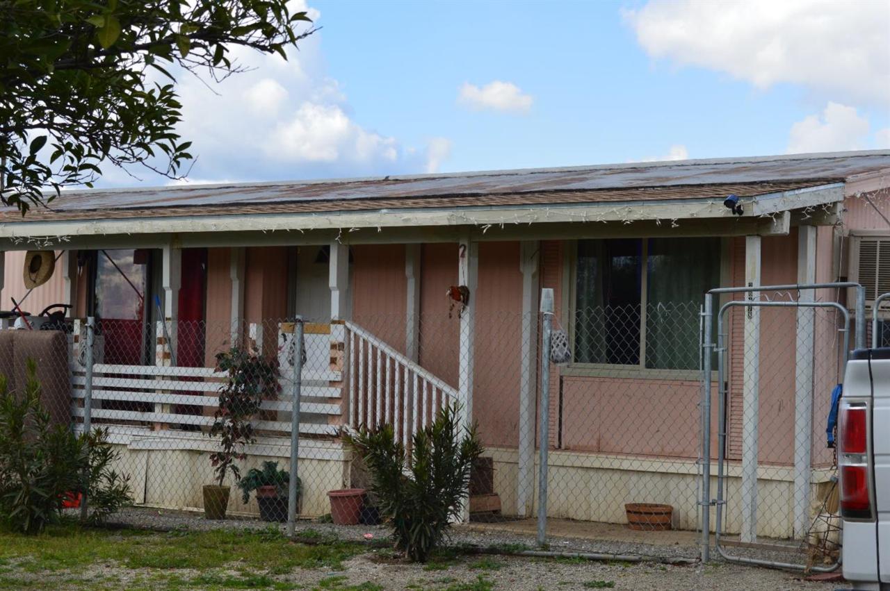 26178 Avenue 92 - Photo 1