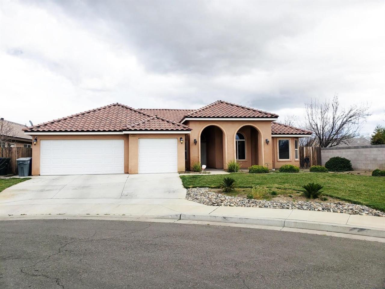 2060 Sierra Vista Lane - Photo 1