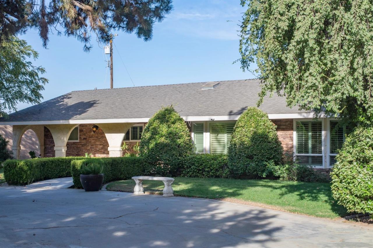 1279 Locan - Photo 1