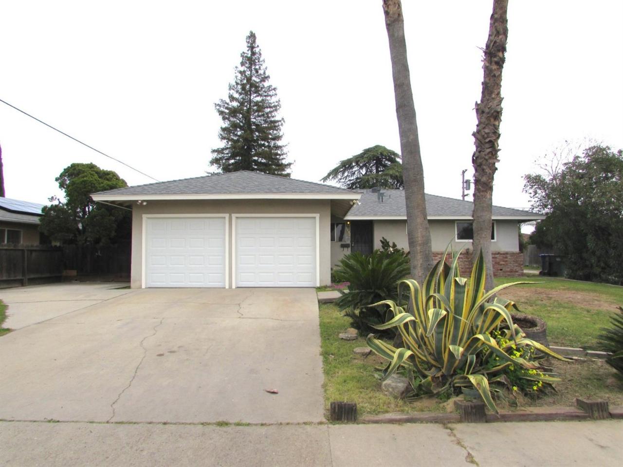 1432 Richard Avenue - Photo 1