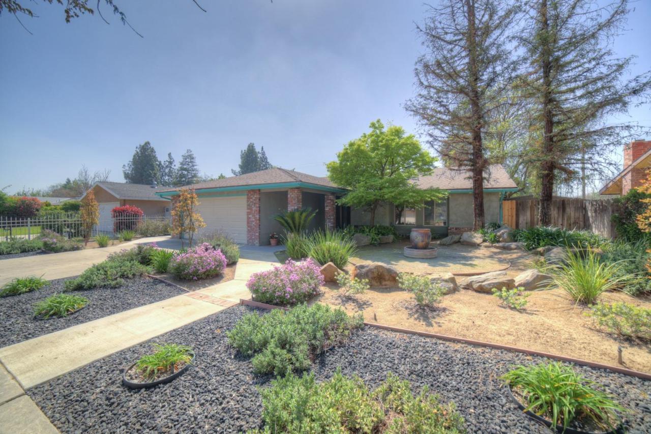 5470 Mckenzie Avenue - Photo 1