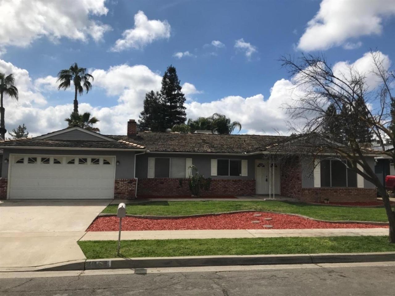 1459 Pinedale Avenue - Photo 1