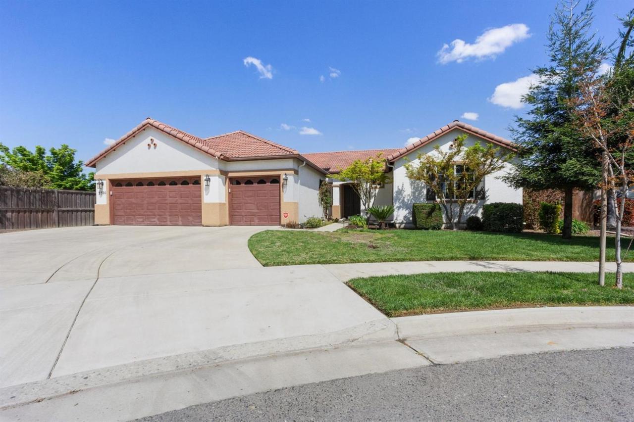 2390 Weyrich Court - Photo 1