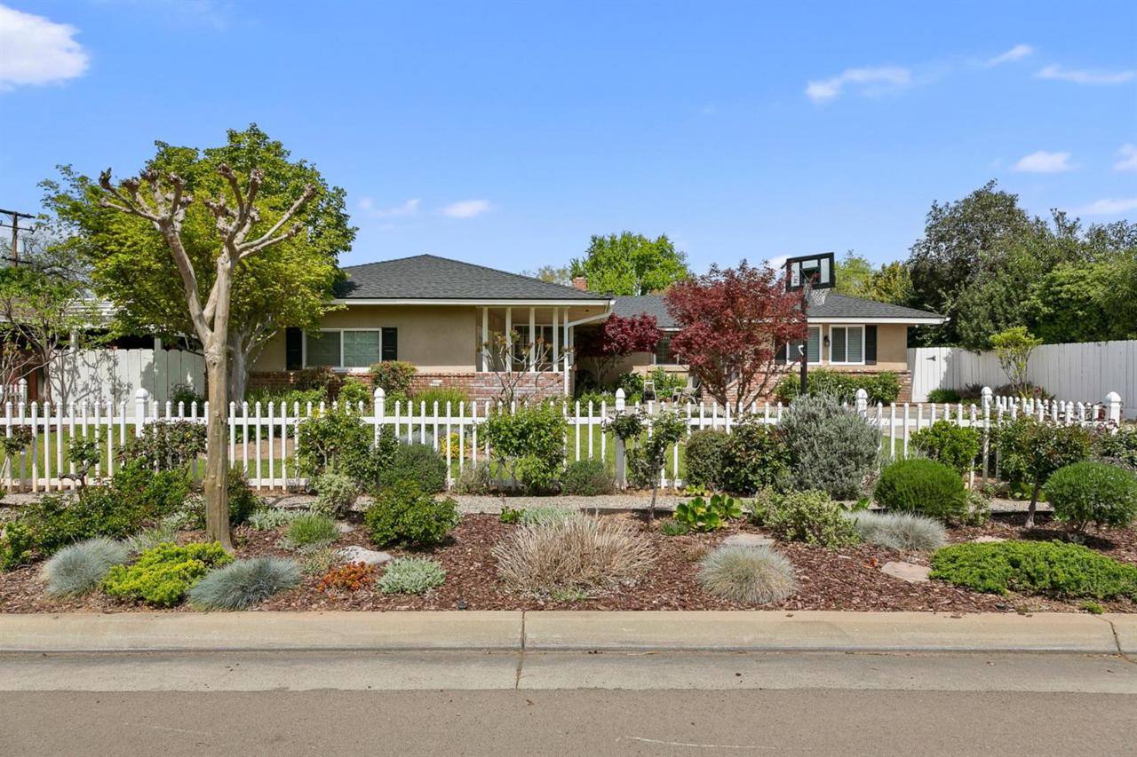 1330 Portals Avenue - Photo 1