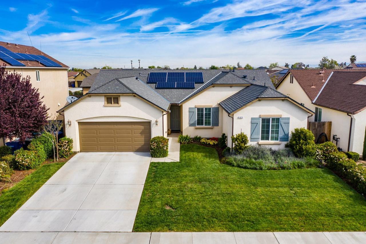 1072 Muir Way - Photo 1