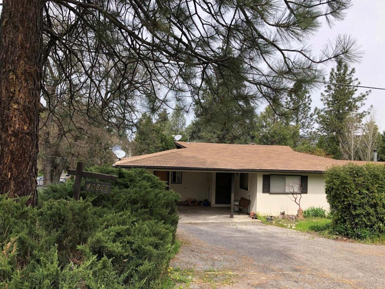 40888 Elliott Drive - Photo 1