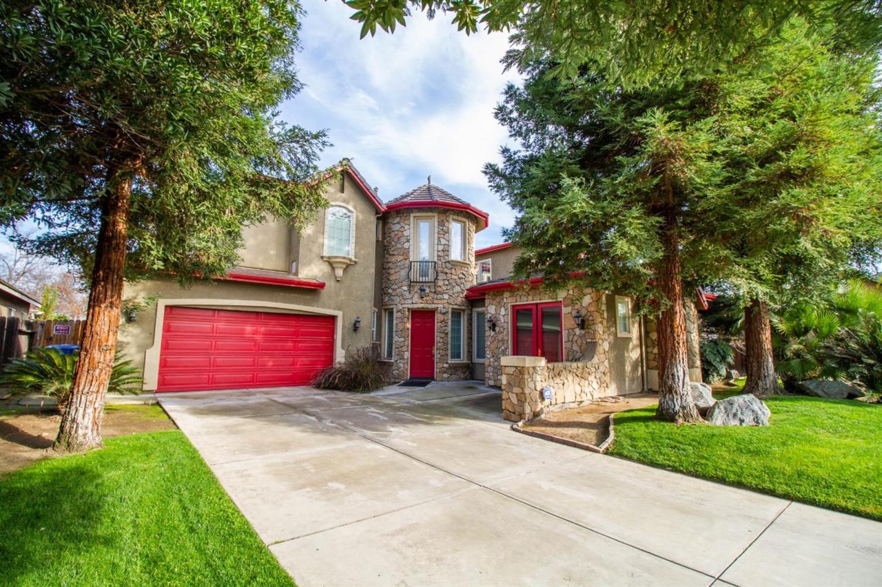 21 Jordan Avenue - Photo 1