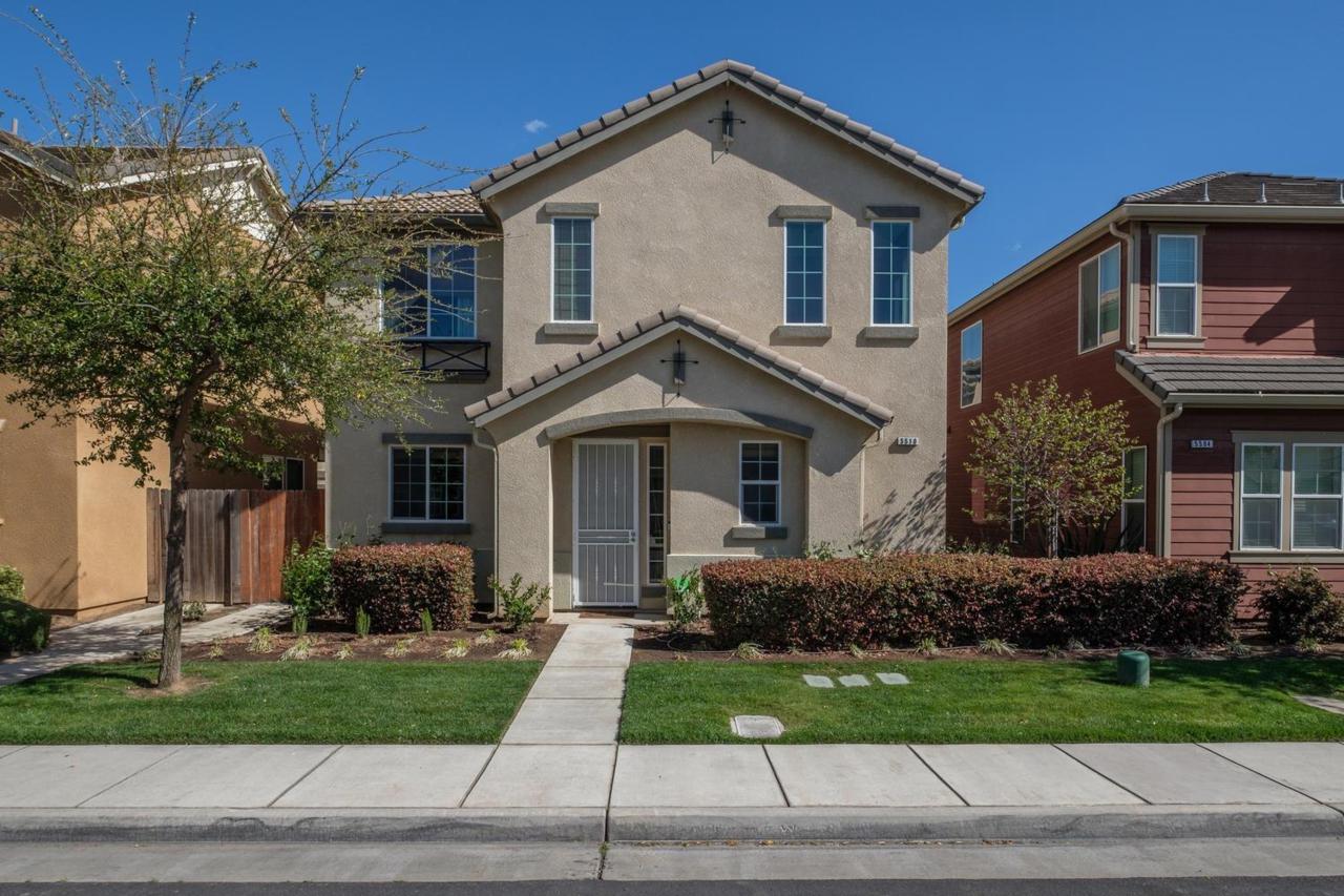 5510 Sebastian Lane - Photo 1
