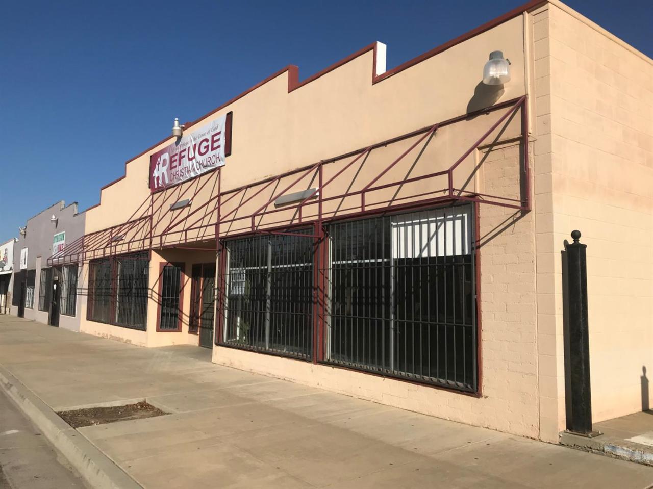 204 Park Boulevard - Photo 1