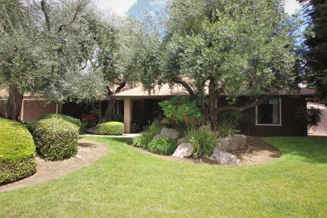 3060 Bonander Avenue - Photo 1