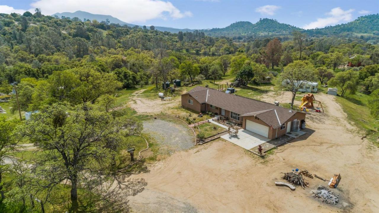 32758 Frazier Road - Photo 1