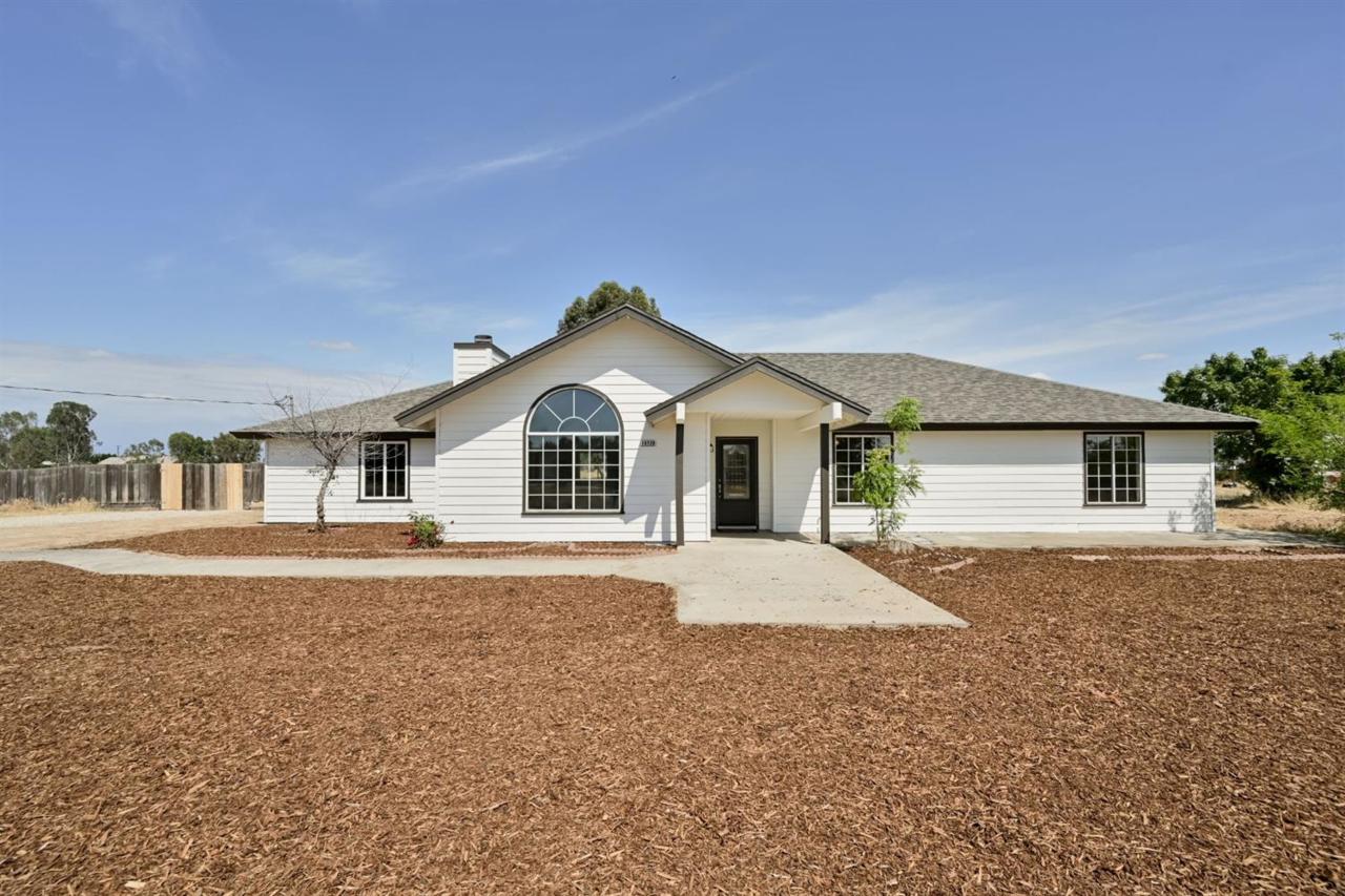 19729 Brightwood Road - Photo 1