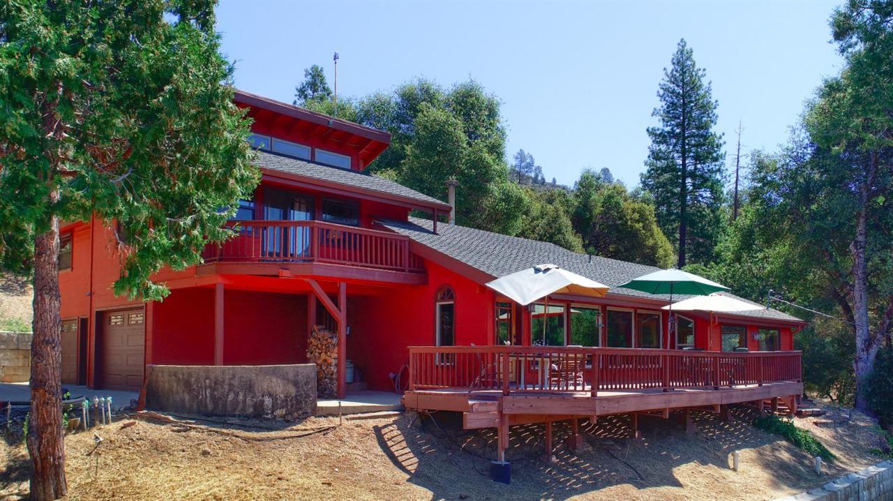 42203 Oak Lane - Photo 1