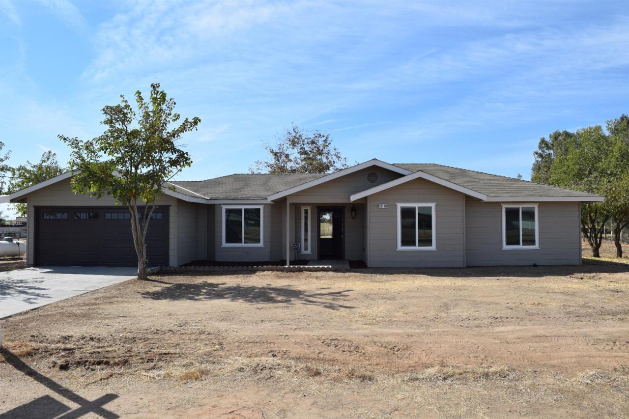 30110 Sunnyside Avenue - Photo 1