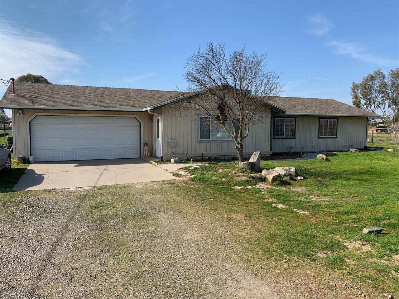 19854 Claremont Road - Photo 1