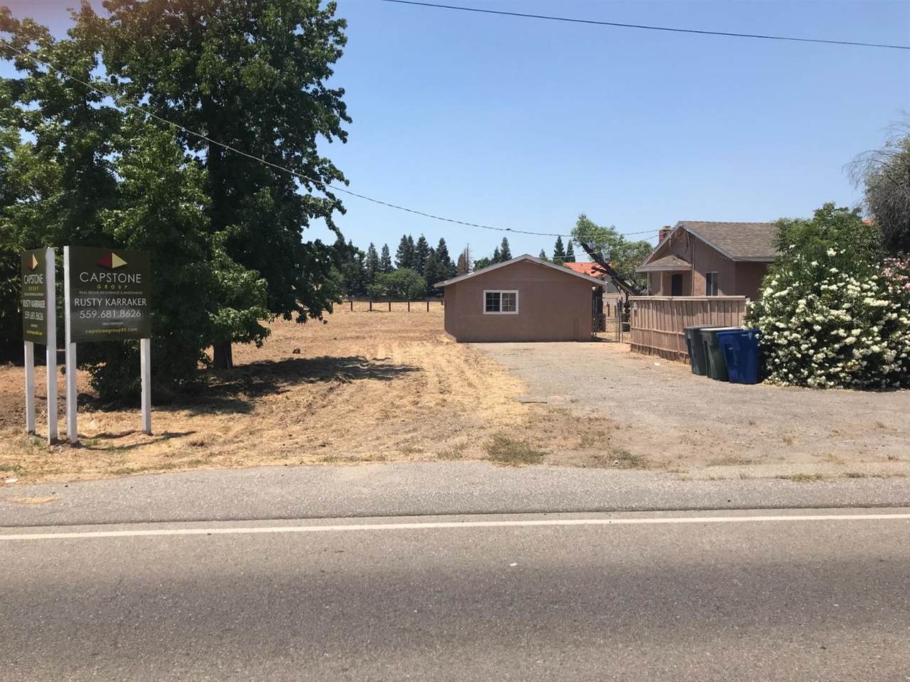 8715 Chestnut Avenue - Photo 1