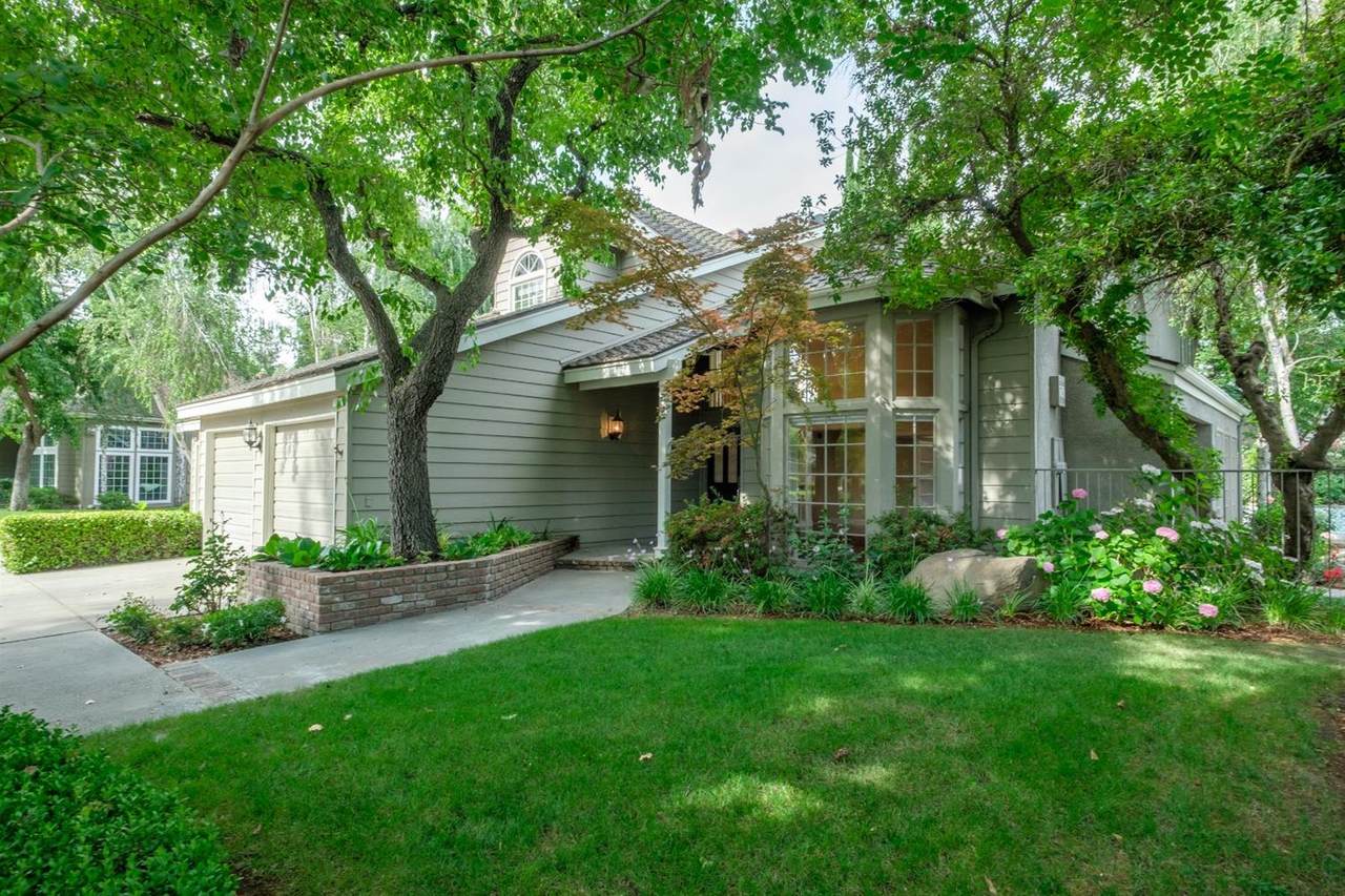 2727 Bluff Avenue - Photo 1