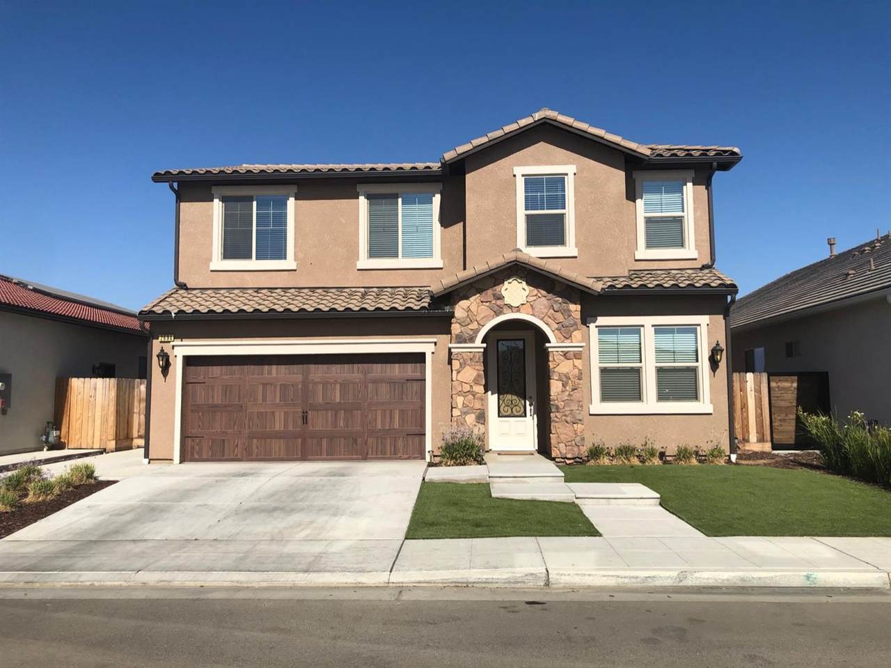 2694 Laverne Avenue - Photo 1