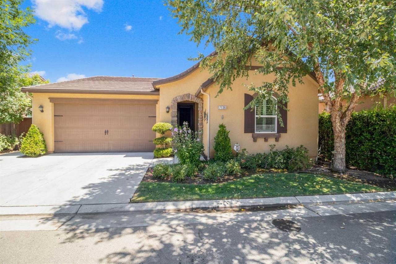 7136 Inspiration Drive - Photo 1