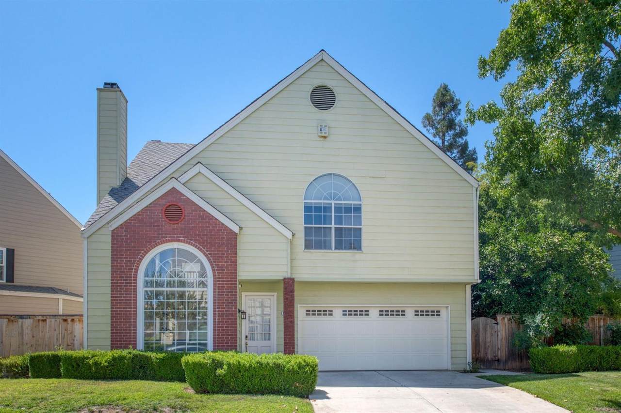 1044 Monticello Circle - Photo 1